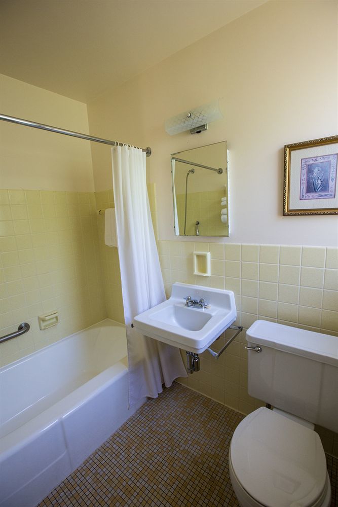 Manoir D'youville 2* Chateauguay Heights